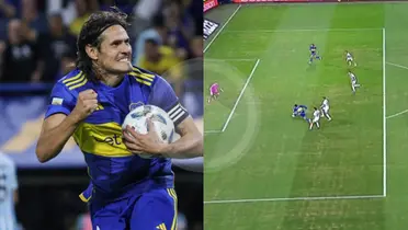 Edinson Cavani toma la pelota mientras festeja un gol con Boca.