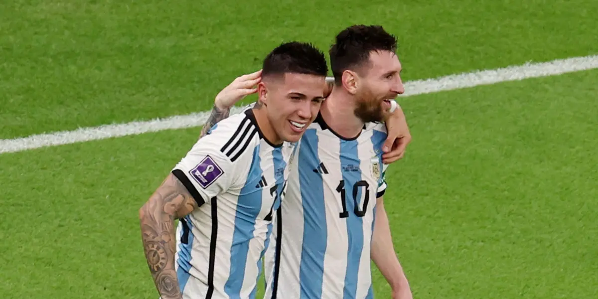 Enzo Fernández y Lionel Messi.