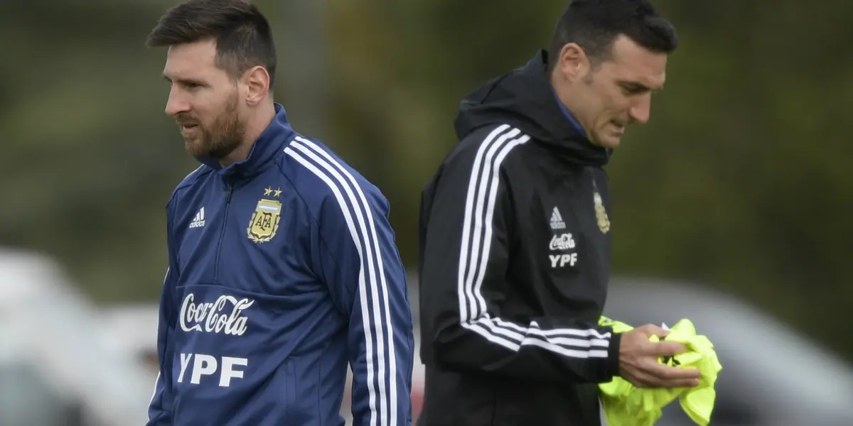 Lionel Scaloni reveló en la rueda de prensa previa al partido de la Selección de Fútbol de Argentina su opinión sobre la permanencia de Lionel Messi en Fútbol Club Barcelona.