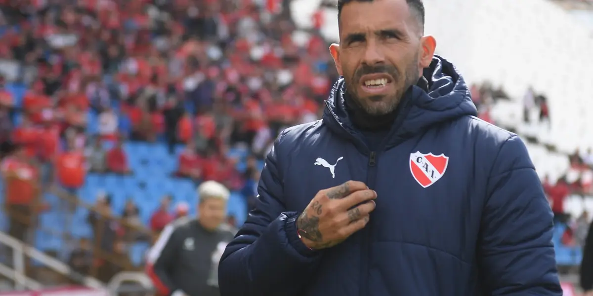 Tévez saliendo a la cancha