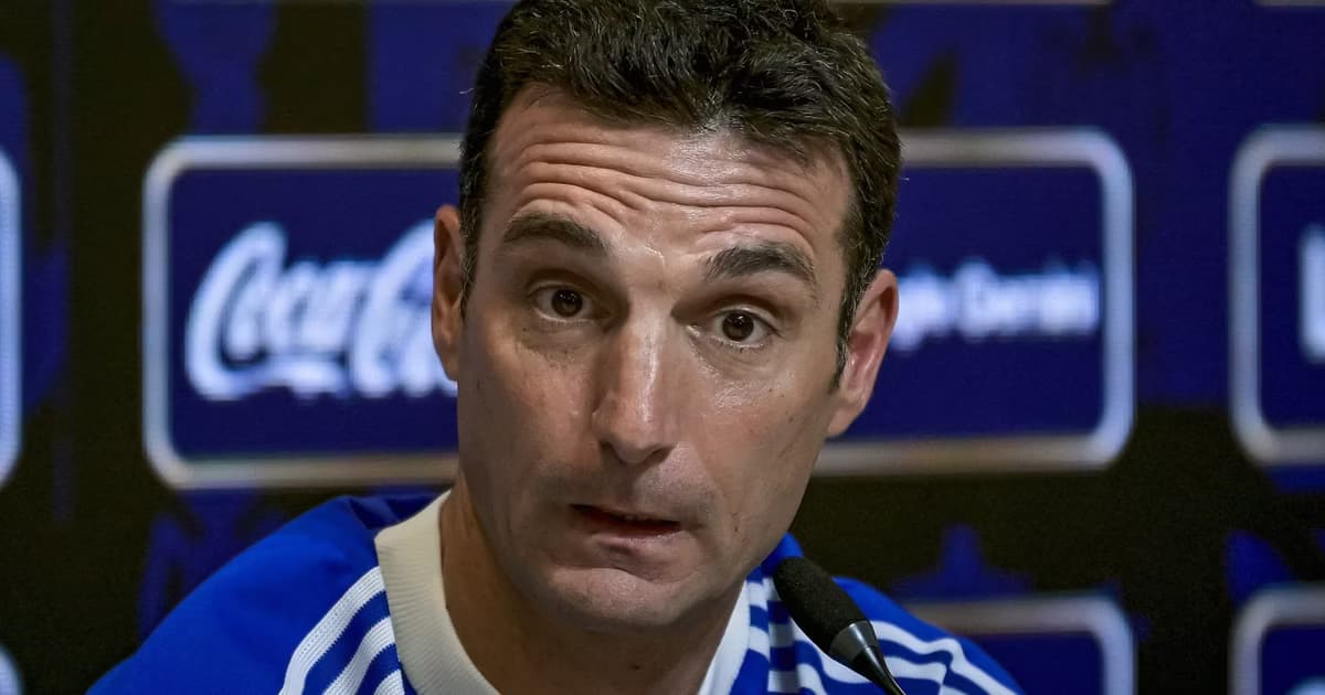 Scaloni preocupado por figura.