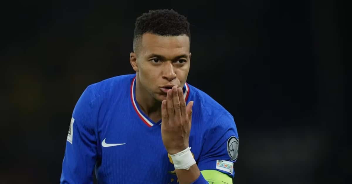 Mbappé otra vez polémico.