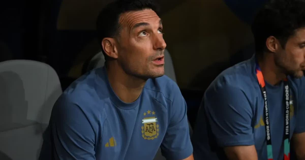 Scaloni muy emocionado.