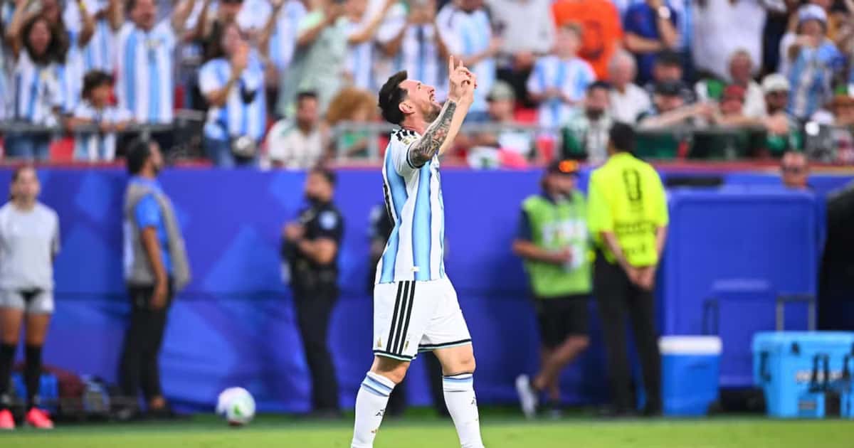 Doblete de Messi en el Mundial.