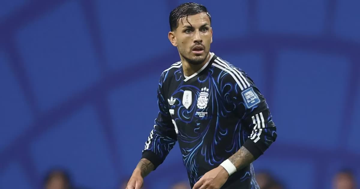 Paredes suplente.