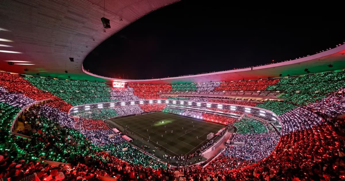 Partido suspendido por ahora.