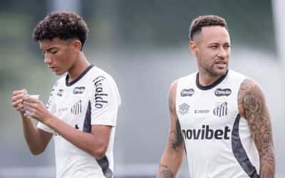 Robinho Jr denuncia a Neymar tras un fuerte cruce en un entrenamiento