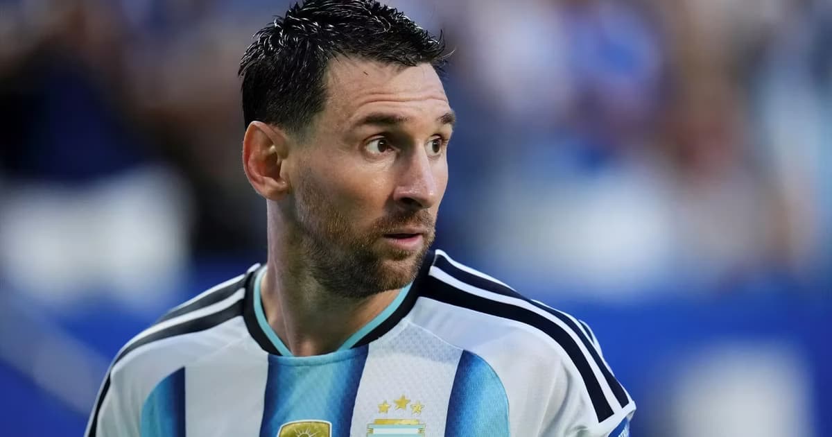 Messi festejando en el vestuario