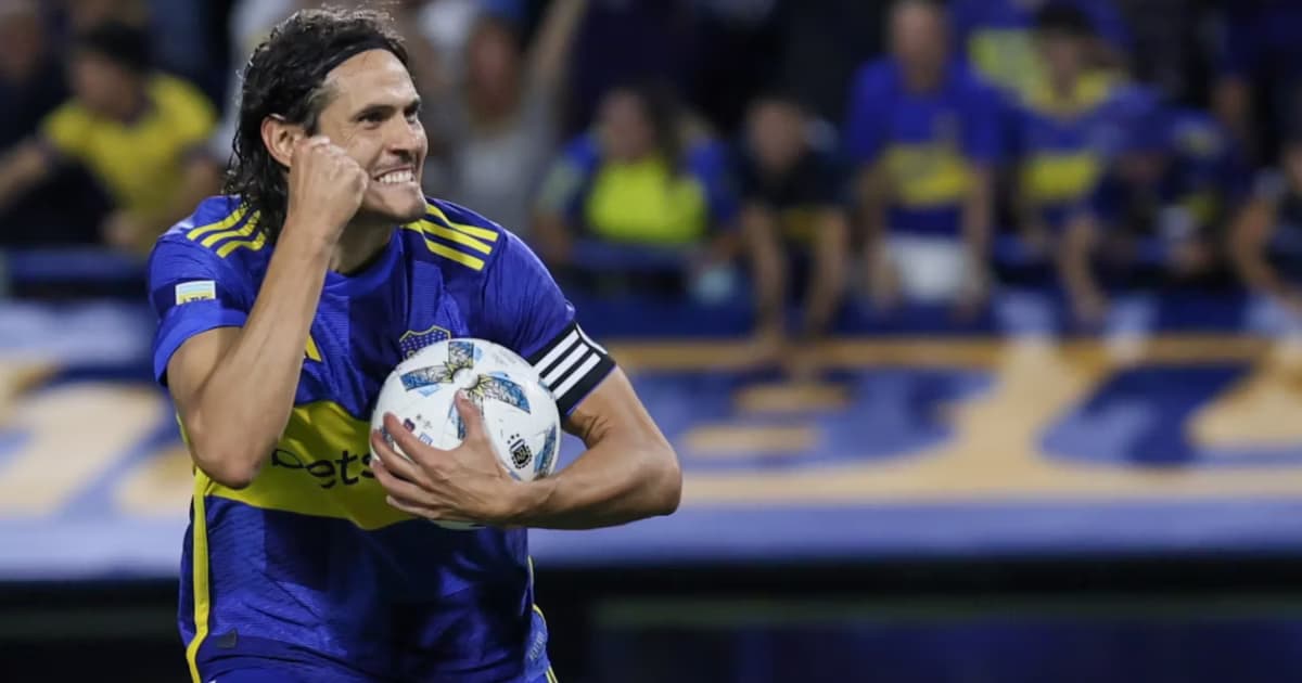 Cavani se va de Boca.