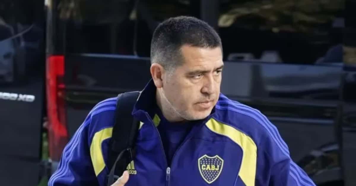 Riquelme busca DT.