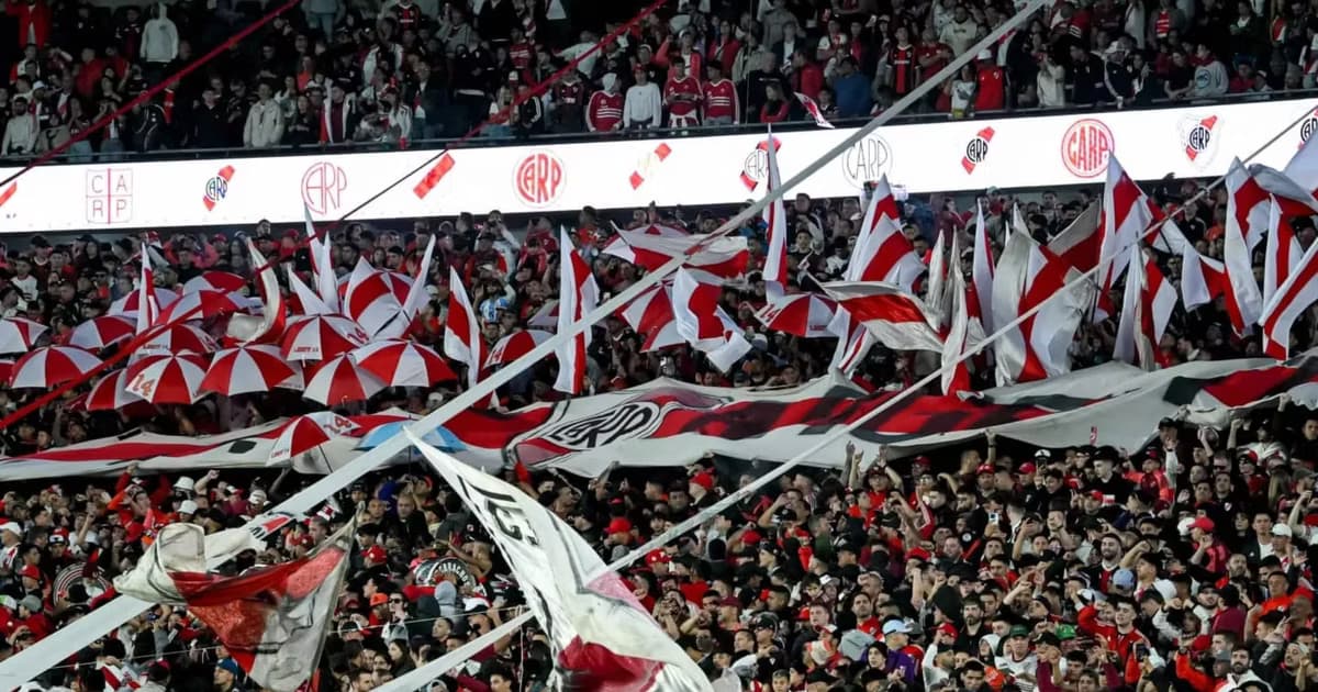 River exige nuevo DT