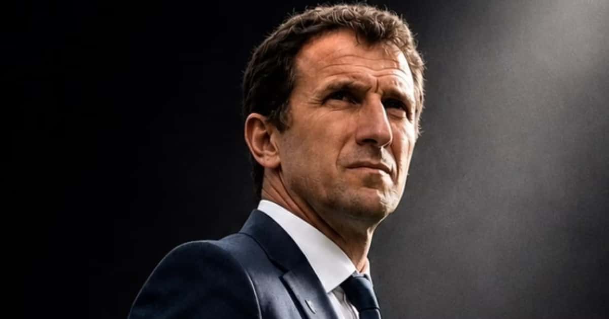 Arruabarrena empieza la limpieza.