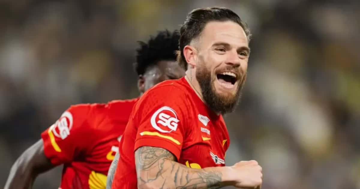 Nández lejos de Boca.