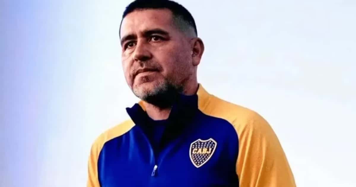 Riquelme pregunta por fichajes.