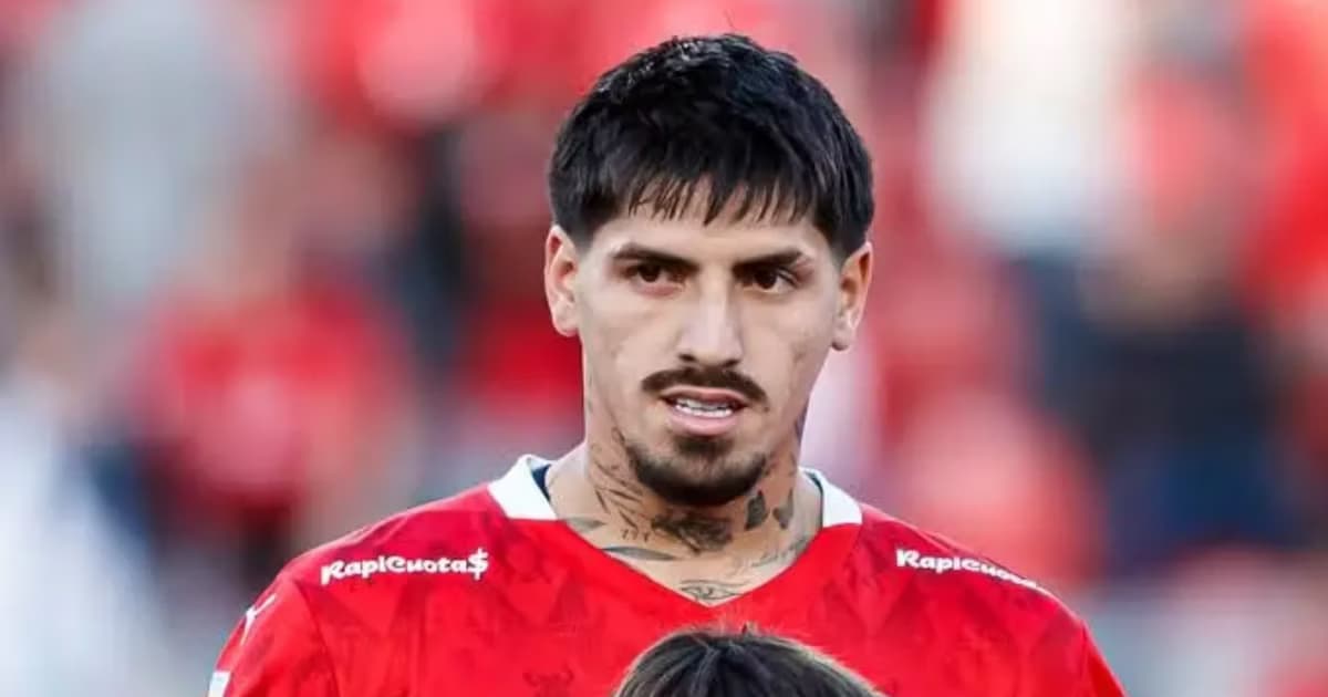 Boca busca defensor.