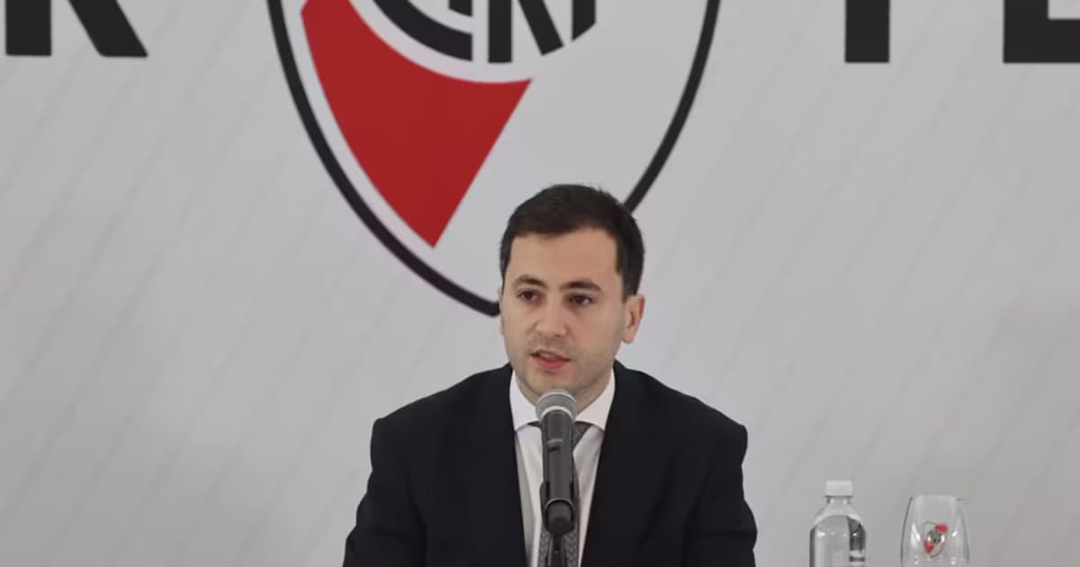 Di Carlo muy picante.