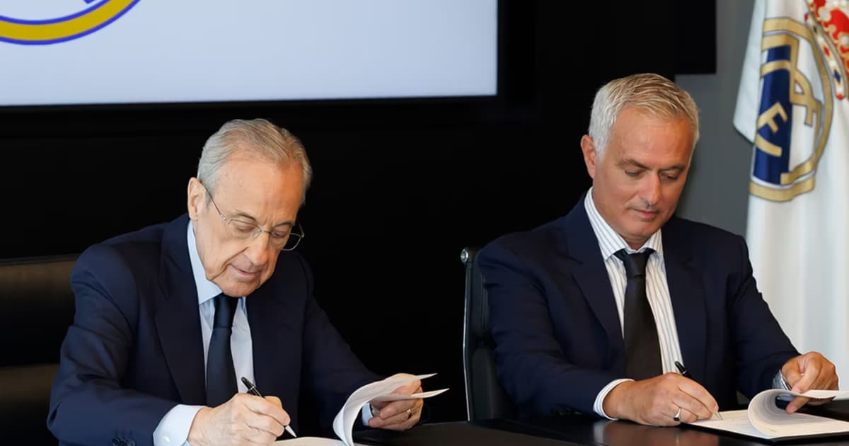 Mou apuntó contra Rodri.