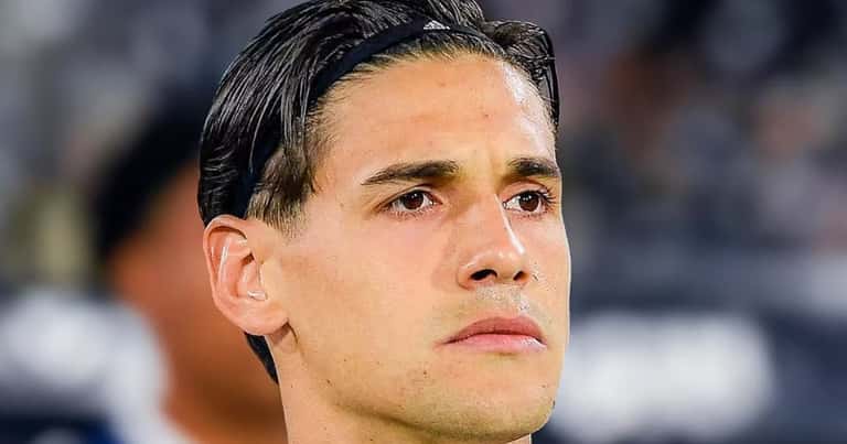 Martínez Quarta tiene dos ofertas y River debe definir su futuro