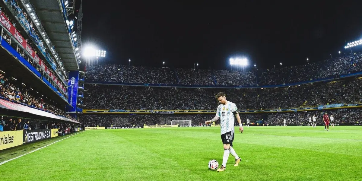 A muy pocas horas del debut del seleccionado en Qatar, desde La Ribera se acordaron de Messi y compañía.