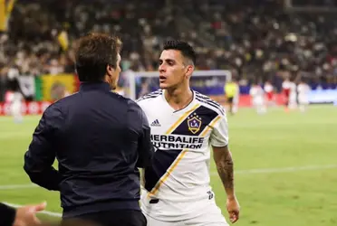 A pesar de que aún faltan meses para que el préstamo de Cristian Pavón culmine, Guillermo Barros Schelotto ha provocado que salga de MLS y vuelva a Club Atlético Boca Juniors.
 
