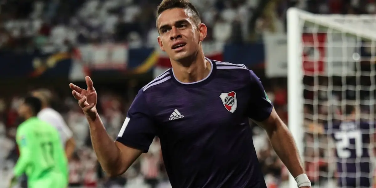 A pesar de que Rafael Santos Borré hace los trámites pertinentes para su nacionalización, esta no será una tarea fácil para Club Atlético River Plate.