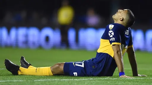 A pesar de que se especuló que debido a su poco tiempo recuperado no pudo estar, ESPN reveló el motivo que no le permitió ser titular.