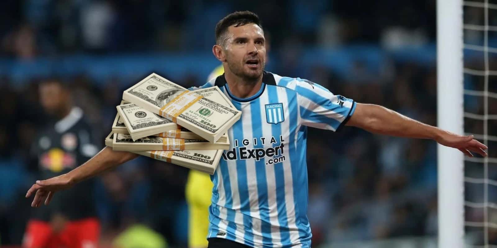 Adrián Martínez en Racing con dólares.