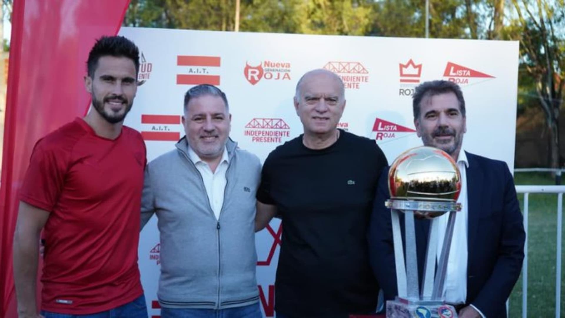 Al igual que Fabián Doman, un importante dirigente puede dar un paso al costado en Independiente