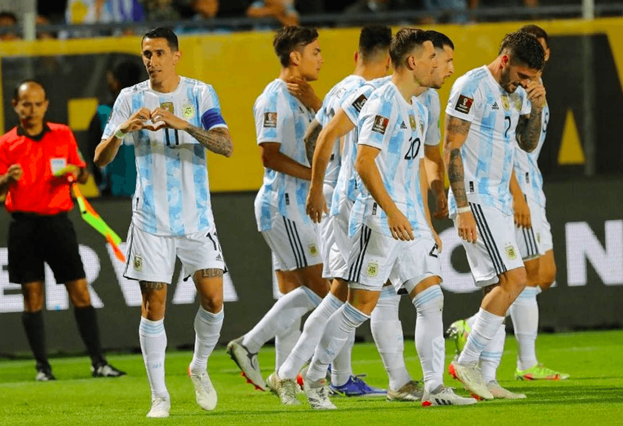 Al igual que Lionel Messi hace unos días, Ángel Di María dio positivo en la prueba relizada en París.