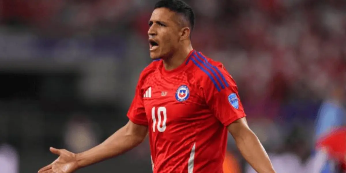 Alexis Sánchez protestanto vs Canadá.