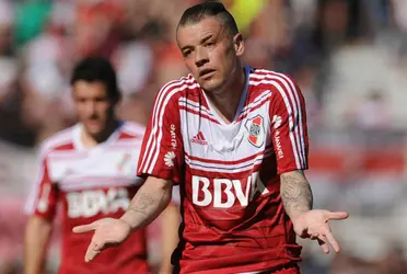 Andrés D'Alessandro quiere seguir jugando al fútbol pero ahora mira qué club le cerró las puertas.