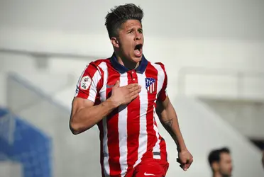 Ante las bajas por covid en el conjunto Colchonero, el Cholo convocó, entre otros juveniles, a Giuliano, su hijo de 19 años.