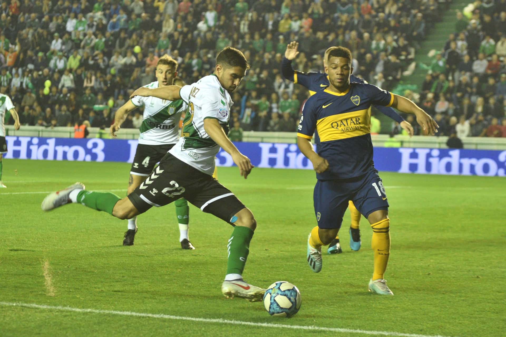 Banfield y Boca se enfrentan en la segunda fecha de la Liga Profesional en el estadio Florencio Sola y ambos vienen de un empate en la primera jornada. ¿Cuándo es el partido, en que horario y por donde lo podés ver? Conoce los detalles acá.