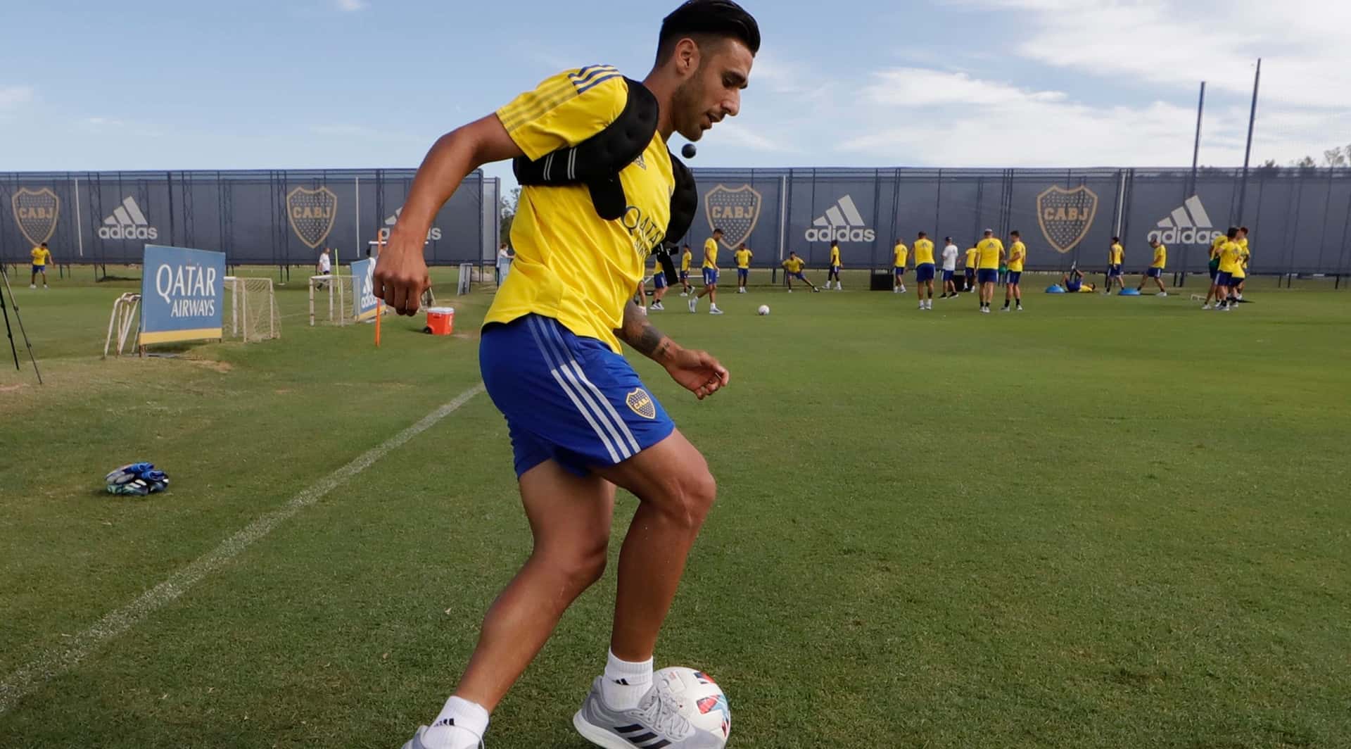 Battaglia, luego del entrenamiento de hoy, definió el once alternativo para recibir a Unión