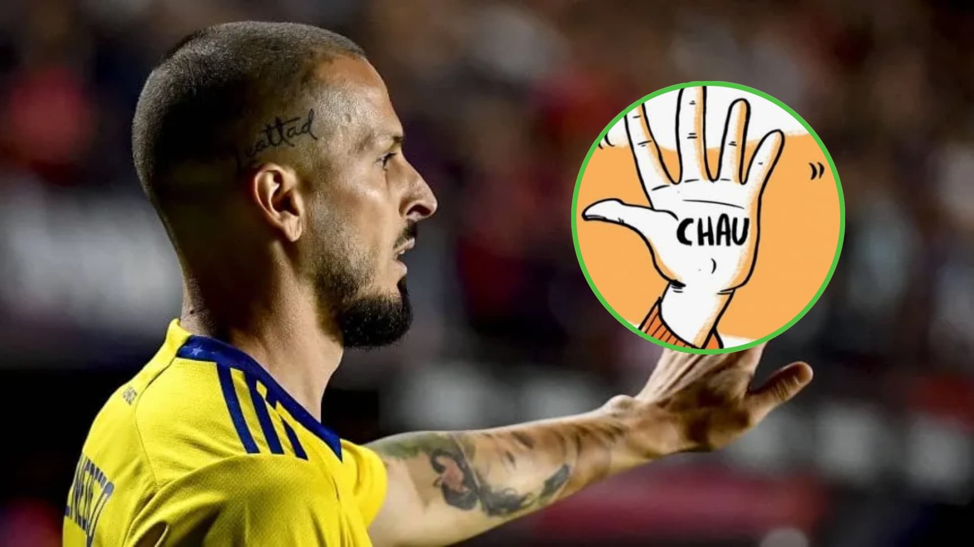 Benedetto en acción con la camiseta suplente de Boca.