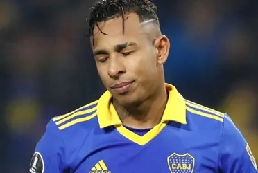 Boca dejó pasar una inmejorable chance para escarparse en la punta y perdió, con una vuelta intranscendente de Sebastian Villa.