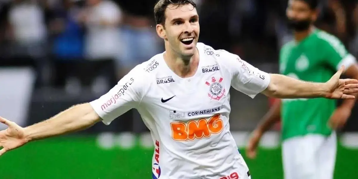 Boca Juniors busca contratar a una de las figuras de la Copa Libertadores 2007 con el Xeneize