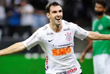 Boca Juniors busca contratar a una de las figuras de la Copa Libertadores 2007 con el Xeneize