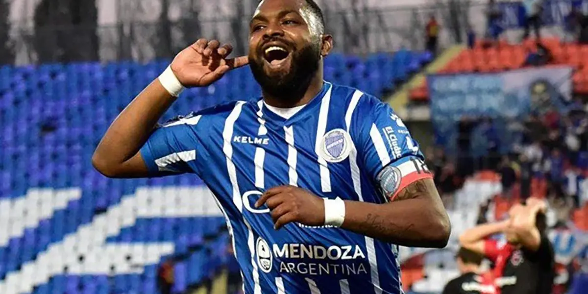 Boca Juniors esta en búsqueda de delanteros que puedan reforzar el plantel de cara a la Copa Libertadores.