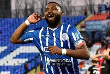 Boca Juniors esta en búsqueda de delanteros que puedan reforzar el plantel de cara a la Copa Libertadores.