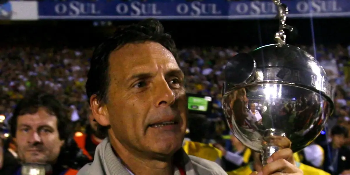 Boca Juniors perdió con Racing por 1-0 en la idea de los cuartos de final de la Copa Libertadores y los hinchas apuntaron contra Miguel Ángel Russo.