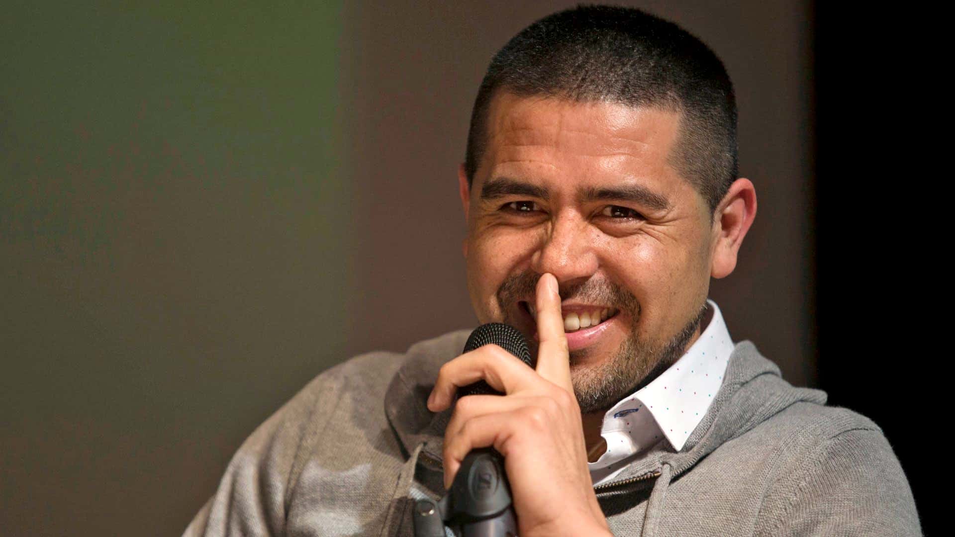 Boca transita un momento de renovación y con el estreno de Sebastián Battaglia como nuevo director técnico algunos futbolistas podrían perder rodaje. Por otro lado, sigue abierto el mercado de pases y Sebastián Villa junto a Jorman Campuzano son candidatos para abandonar al Xeneize ¿Qué decisión tomará Riquelme? Enterate de toda la información acá.