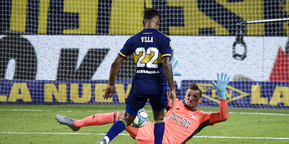Boca y River disputan año tras año el superclásico del fútbol argentino en una rivalidad que lleva muchísimo tiempo con varias curiosidades en cada encuentro y un montón de datos históricos ¿Quién domina el historial actualmente? Enterate de la información acá.