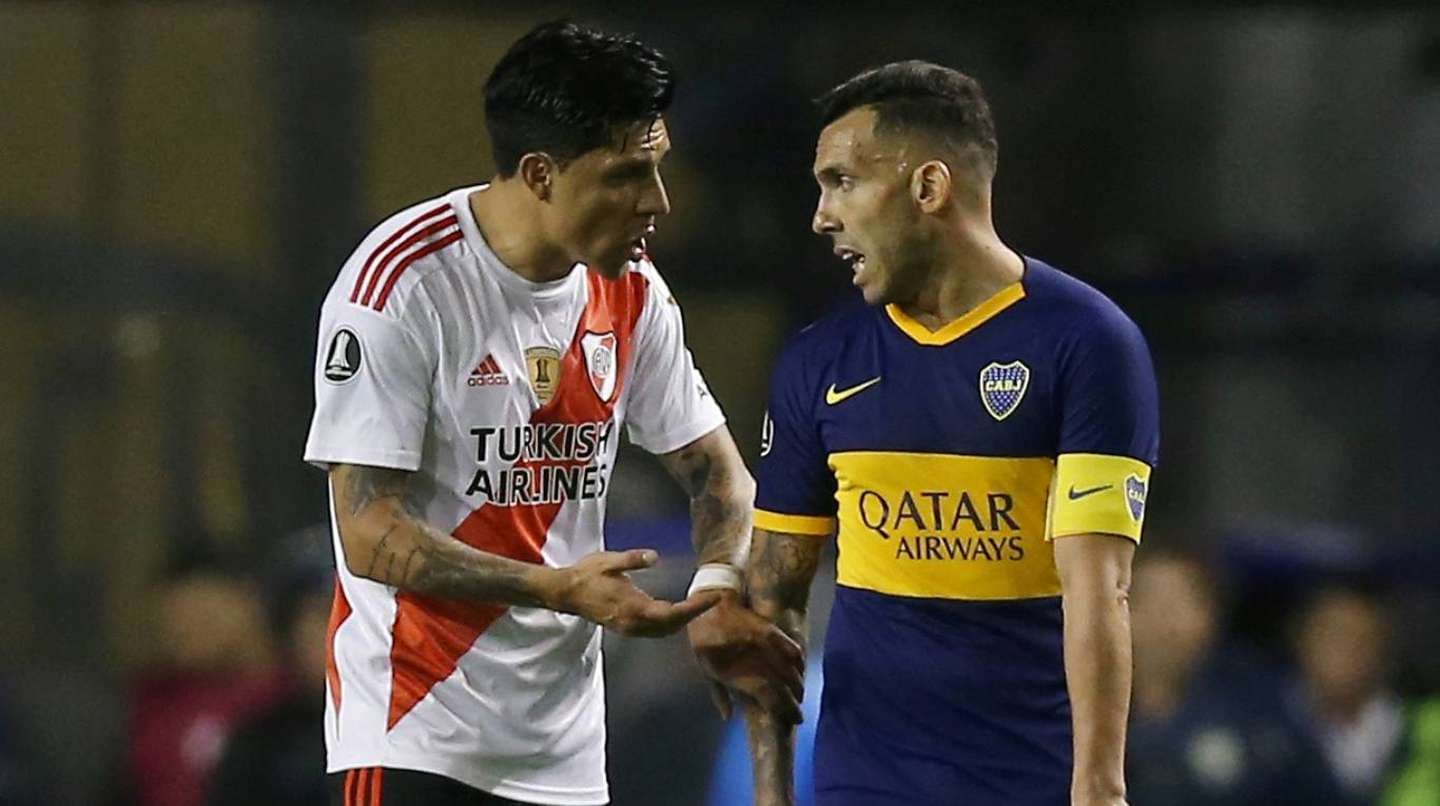Boca y River disputan año tras año el Superclásico del fútbol argentino, que es uno de los partidos más importante y emblemático tanto en el país como en el mundo. Por otro lado, los futbolistas defienden la camiseta que es lo más preciados para el hincha ¿Quién vende más casacas de estos dos equipos? Enterate de todas las novedades acá.