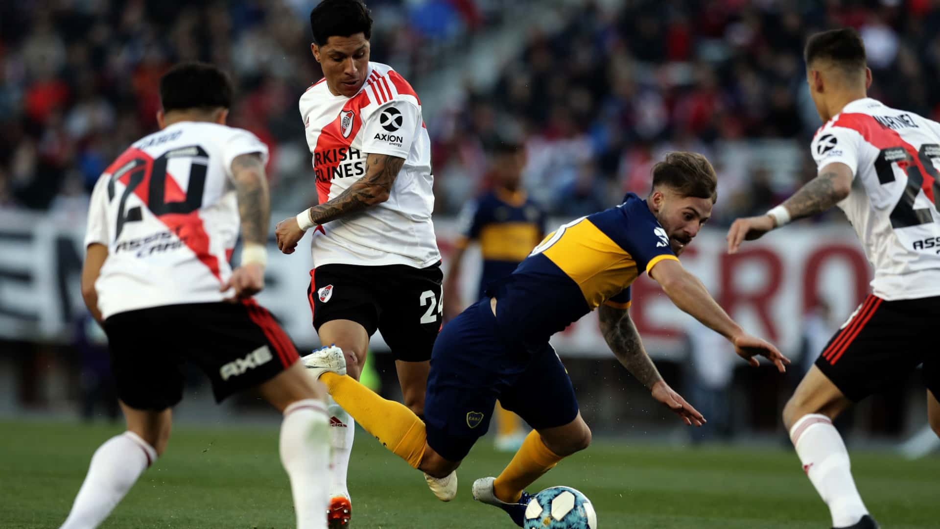 Boca y River disputan el Superclásico de la Liga Profesional el próximo tres de octubre y la Ministra de Salud, Carla Vizzotti explicó que esperan una propuesta por parte de los dirigentes del torneo para saber si el Estadio Monumental contará con público o no ¿Cuándo vuelven los espectadores a las tribunas en Argentina? Enterate de toda la información acá.