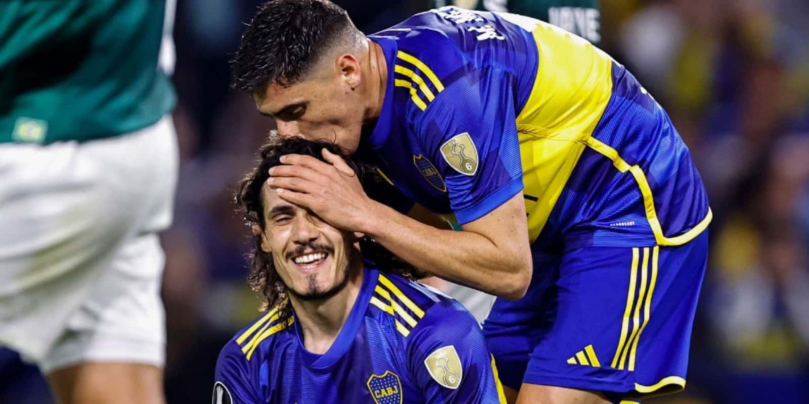 Cavani y Merentiel.