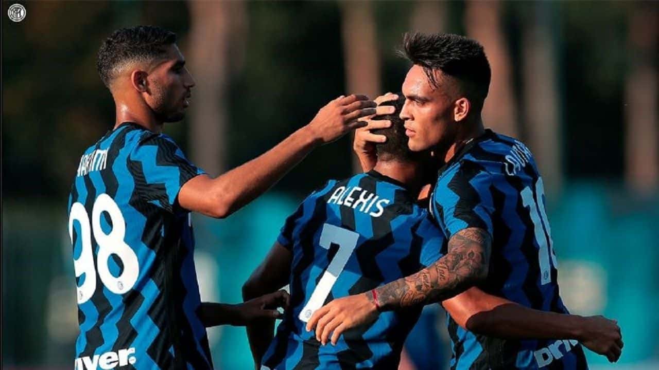 Club Atlético Boca Juniors está en búsqueda de un lateral remplazante a Julio Buffarini ante su salida, y un reconocido lateral europeo le hizo un coqueteo al club.