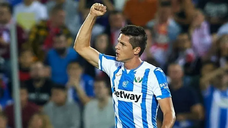 Club Atlético Boca Juniors necesita un 9 y la opción de Guido Carrillo ha vuelto a tomar vida.
