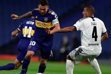 Club Atlético Boca Juniors no pasó del empate, a pesar de ello obtuvo la clasificación.
 