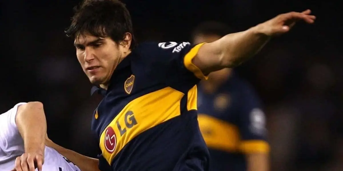 Club Atlético Independiente está cerca de contratar a un jugador que jugó en Club Atlético Boca Juniors.